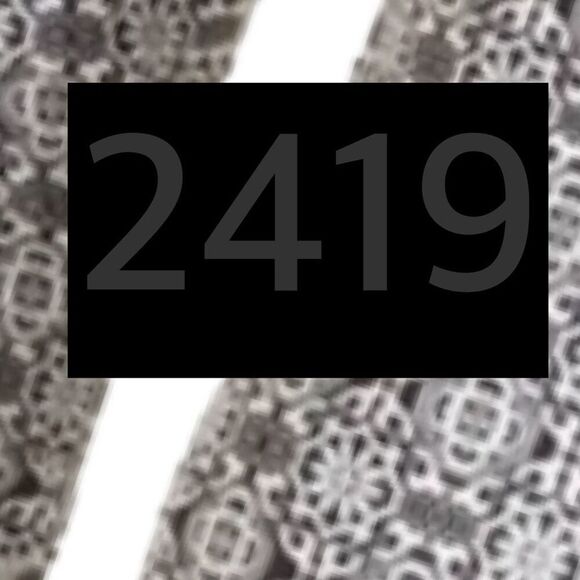 Chico’s size 4 So Slimming tile print  straight fit pants - Picture 6 of 6